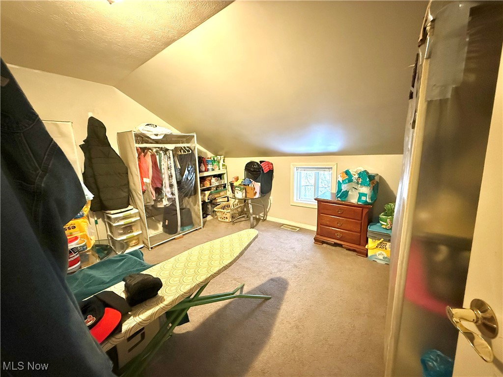 Alexander Mcintoshs - Residential Income