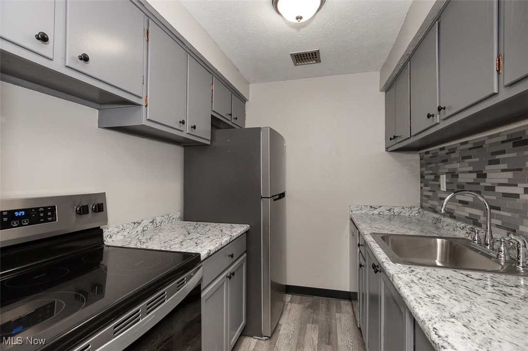 1480 Warren Road 206