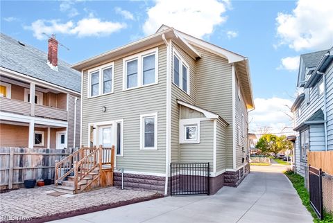 Tiny photo for 3205 Mapledale Avenue, Cleveland, OH 44109 (MLS # 5202740)