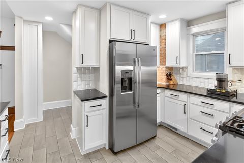 Tiny photo for 3205 Mapledale Avenue, Cleveland, OH 44109 (MLS # 5202740)