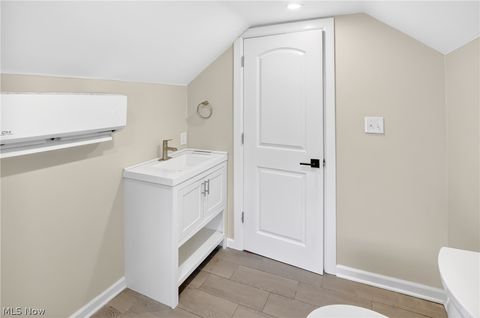 Tiny photo for 3205 Mapledale Avenue, Cleveland, OH 44109 (MLS # 5202740)