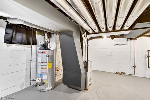 Tiny photo for 3205 Mapledale Avenue, Cleveland, OH 44109 (MLS # 5202740)