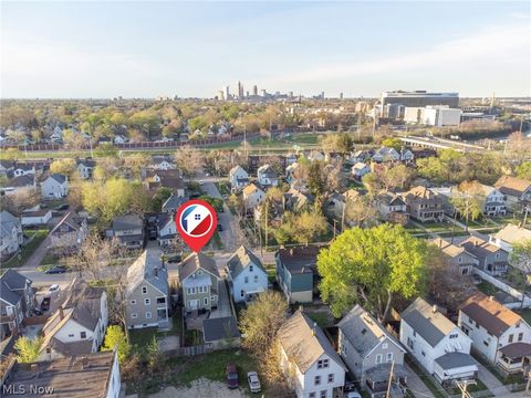 Tiny photo for 3205 Mapledale Avenue, Cleveland, OH 44109 (MLS # 5202740)