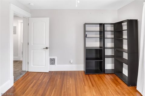 Tiny photo for 3205 Mapledale Avenue, Cleveland, OH 44109 (MLS # 5202740)