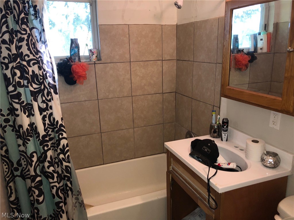 Maple Grove Park - Residential Income