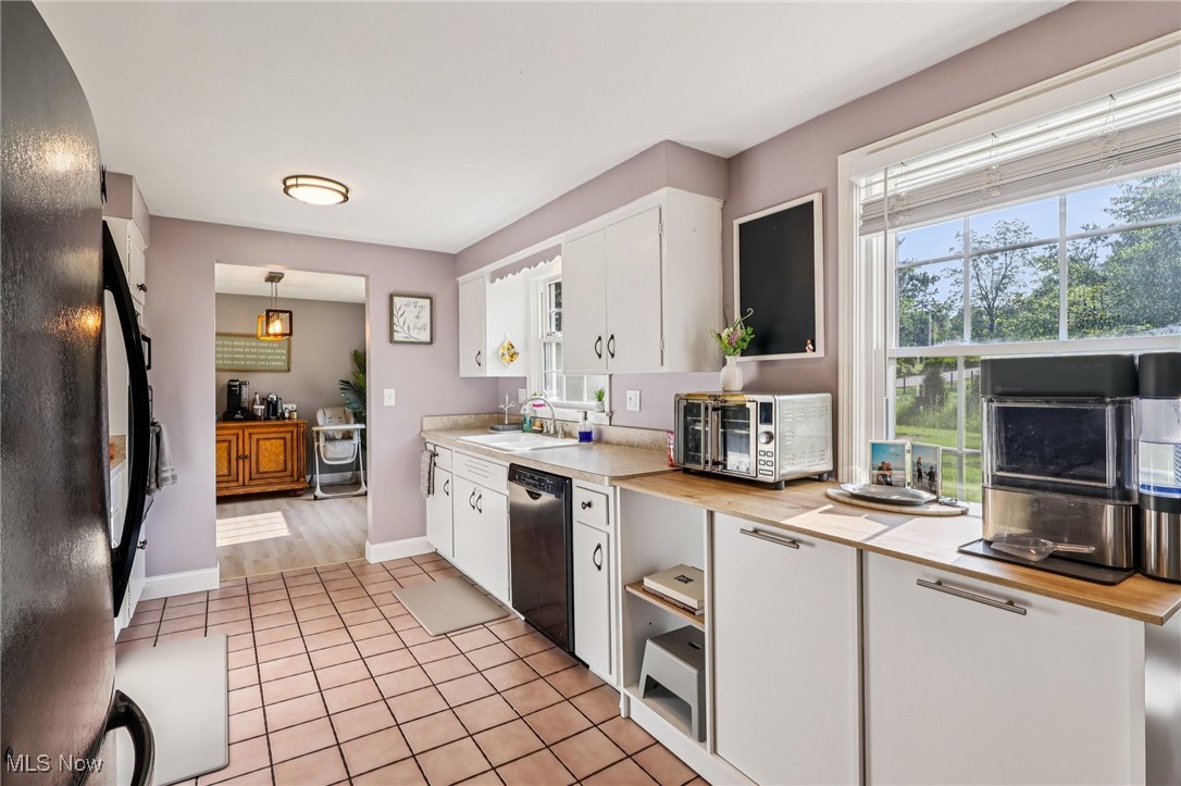12539 Woodside Drive, Chesterland, Ohio image 14