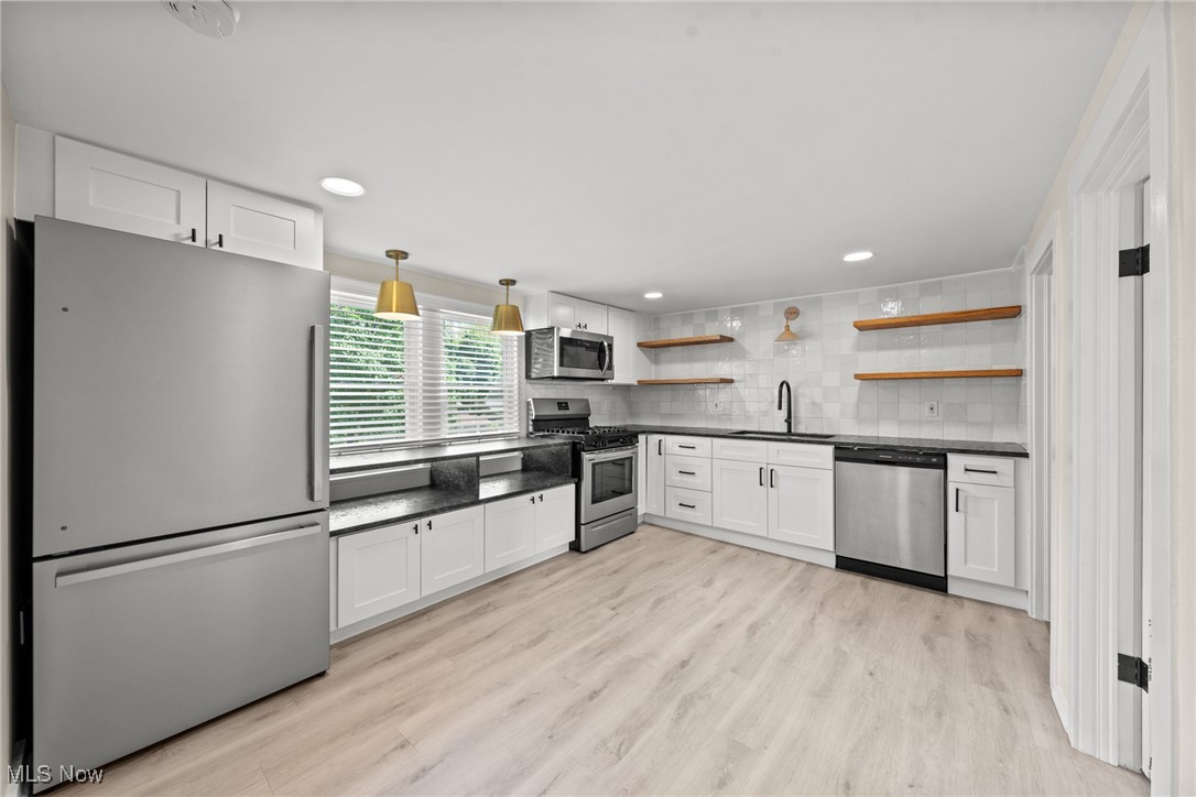 Barber & Lords - Residential Lease