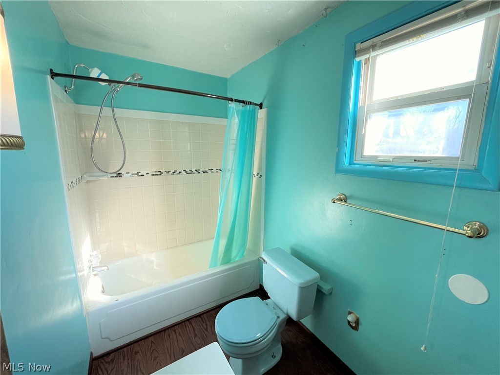 Prop River View - Residential