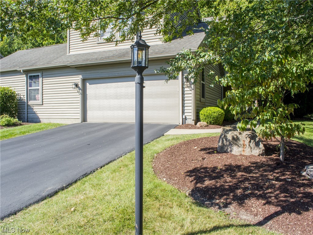 Villas/Tippecanoe Woods Condo - Residential