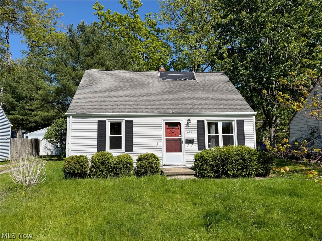 Photo 1 of 15 — 311 Inwood Boulevard, Avon Lake, OH 44012