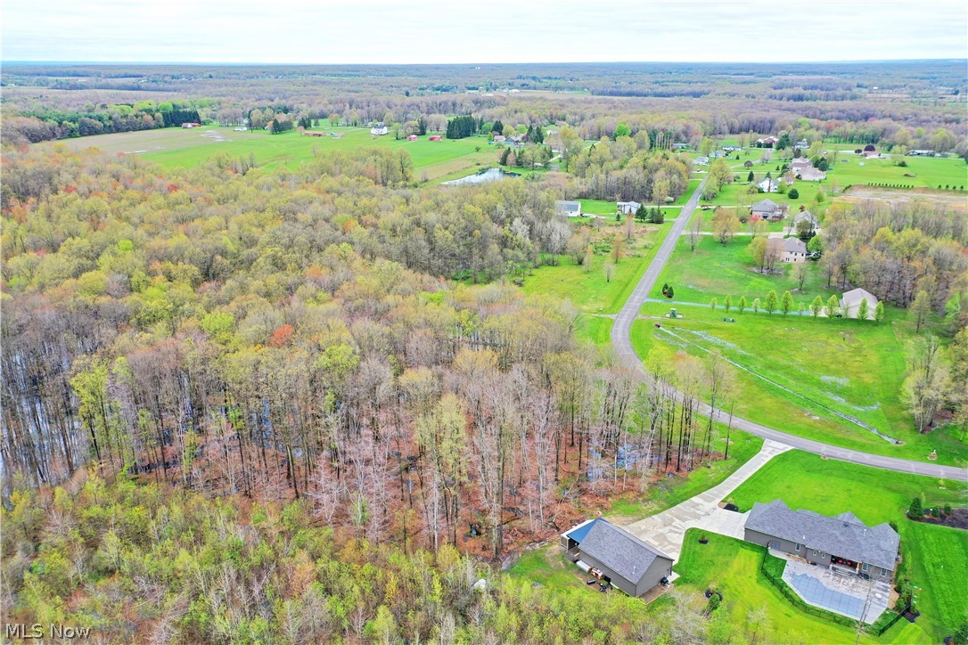 Russell Rdg 01 - Land