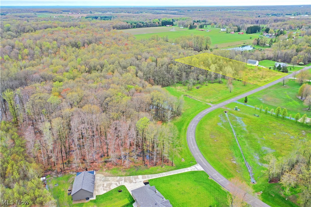 Russell Rdg 01 - Land