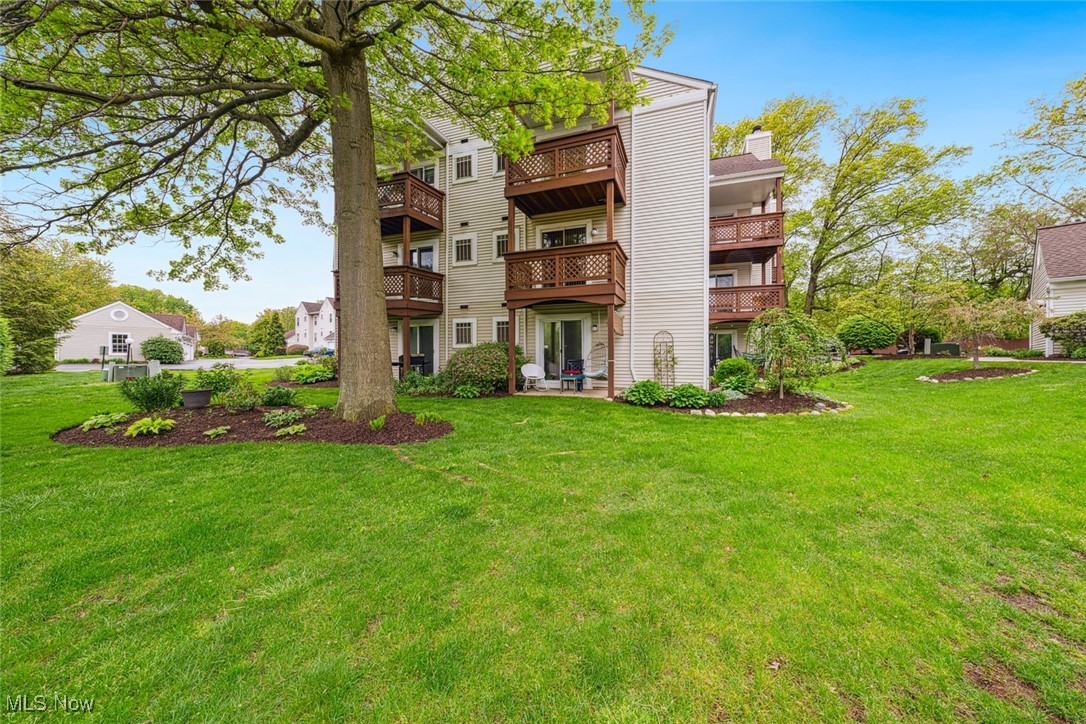 1328 Cedarwood Drive #A3, Westlake, Ohio image 43