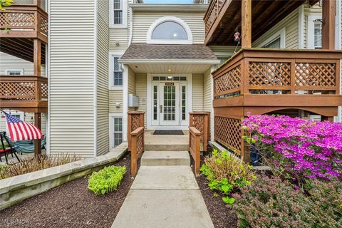 1328 Cedarwood Drive Unit A3, Westlake, OH 44145 - #: 5120873