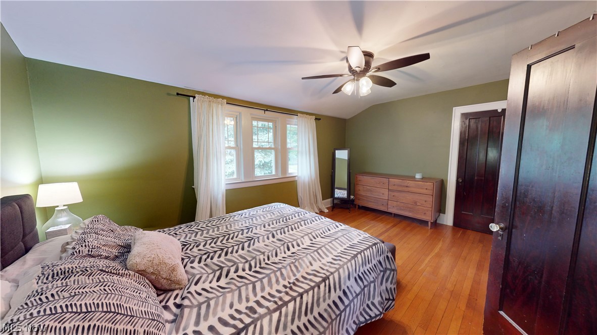 Economy Real Estate & Bldg - Residential