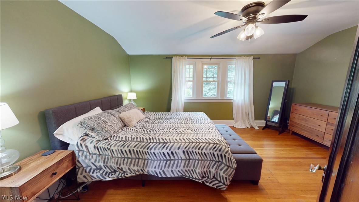 Economy Real Estate & Bldg - Residential