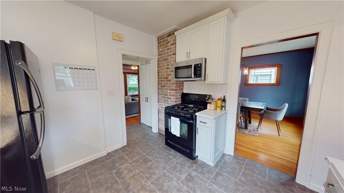 Economy Real Estate & Bldg - Residential