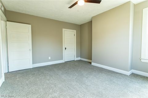 Tiny photo for 1425 23rd Street, Parkersburg, WV 26101 (MLS # 5202583)