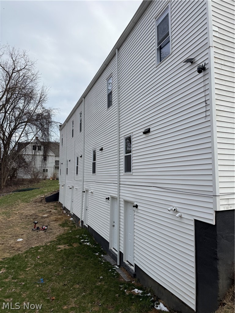 Brooklyn - Commercial Sale