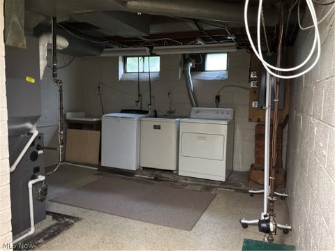 Tiny photo for 706 North Street, Brooklyn Heights, OH 44131 (MLS # 5239458)