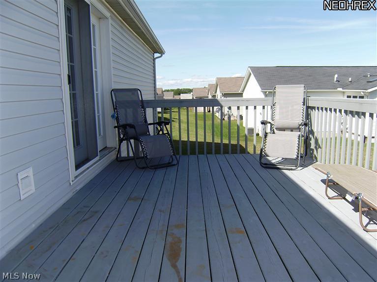 Lakeside Terrace - Residential