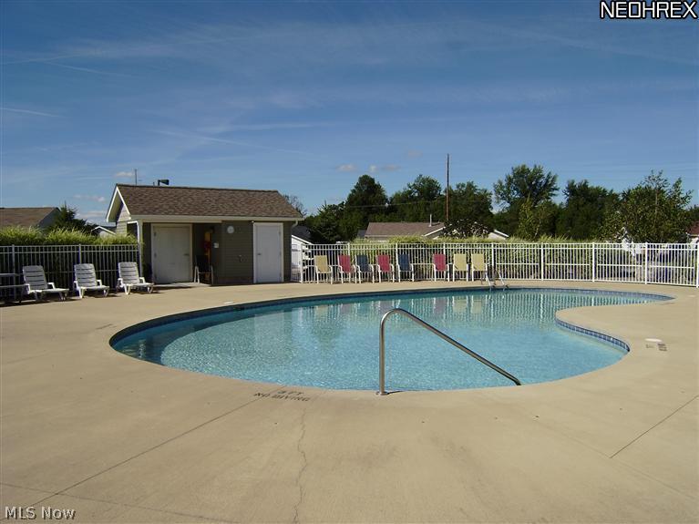 Lakeside Terrace - Residential