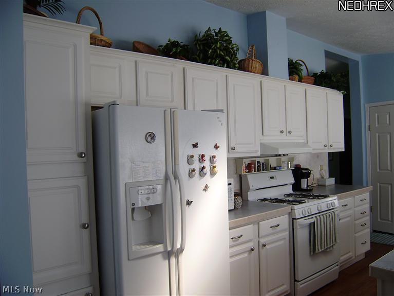 Lakeside Terrace - Residential