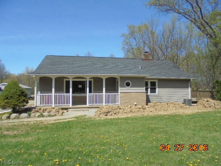 We are now in multiple offers , all Highest and Best offers must be received by 4:00 PM 06/29/2016  Please contact office for H&B form .. Nice bi-level on large lot ! Recent repairs include new hot water tank ,  furnace and central air . This is a Freddie Mac / HomeSteps Listing. Listed and Sold with repairs condition ! This property is Eligible under The Freddie Mac First Look Initiative through 05/16/2016. All offers submitted must have MLS attachments, Buyers current proof of funds, Buyers Certified Earnest Money made payable to the Listing Company.. The seller is offering an allowance up to $500 to homebuyers towards the purchase of a home warranty of their choice .  Highest & Best. The deadline for submission is (4pm EDT, 6/29/16)