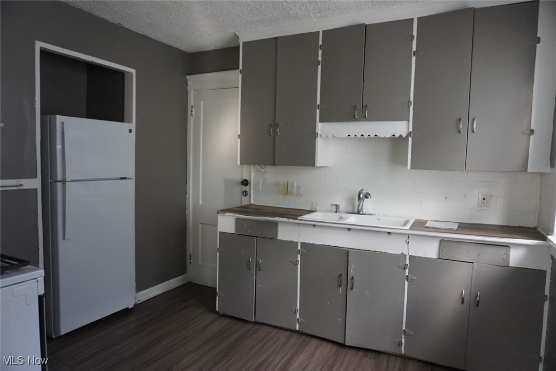 Euclid Coit Realty Companys S - Residential Income