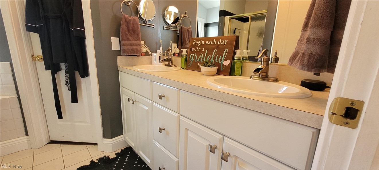 Shawnee Trail 01 - Residential