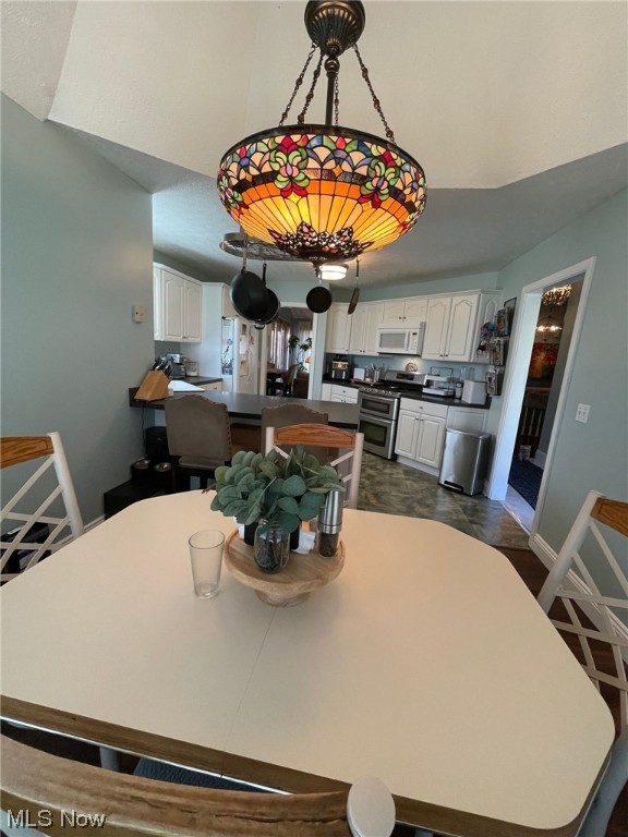 Shawnee Trail 01 - Residential