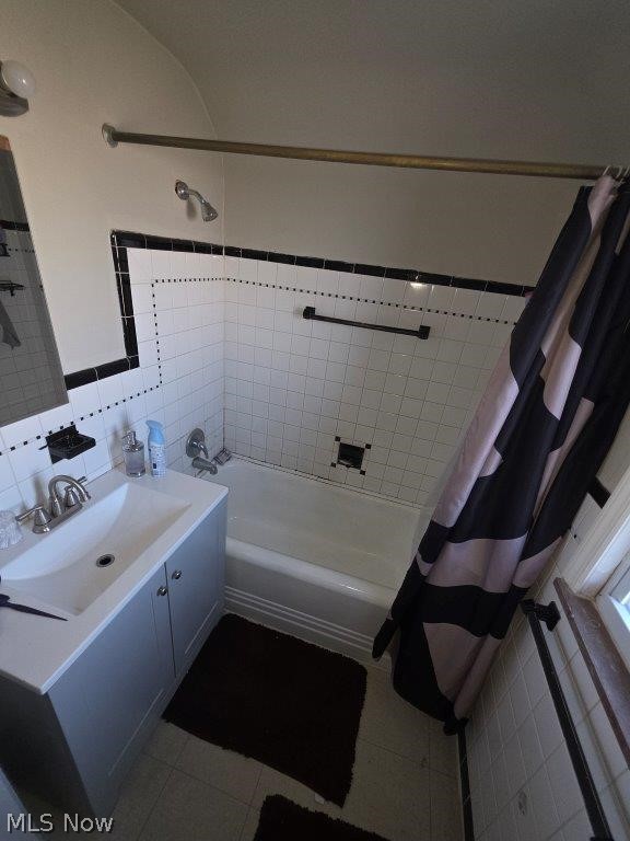 Utopia Beach 04 - Residential