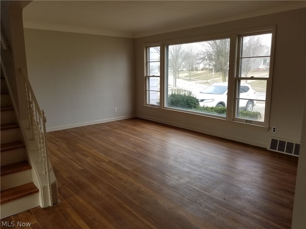D Neros 04 - Residential Lease