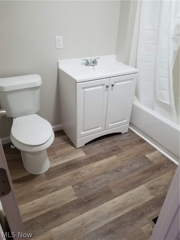 D Neros 04 - Residential Lease
