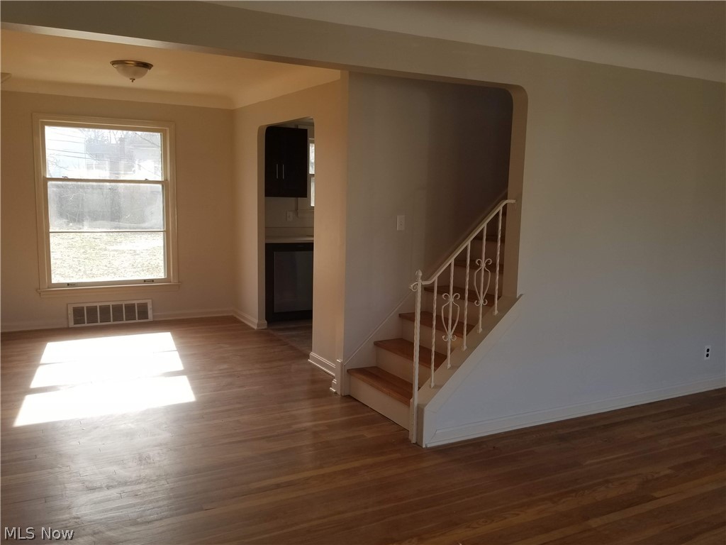 D Neros 04 - Residential Lease