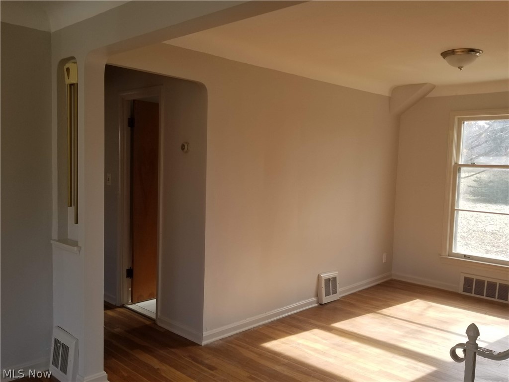 D Neros 04 - Residential Lease
