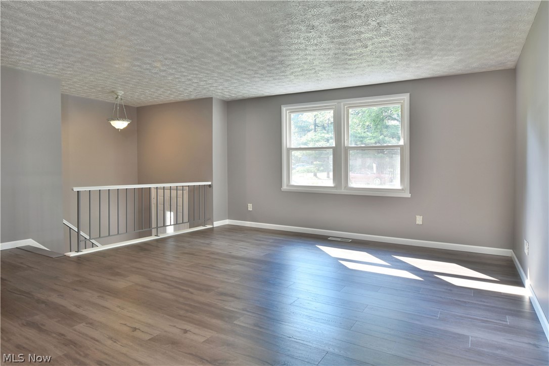 Pleasant Valley - Residential