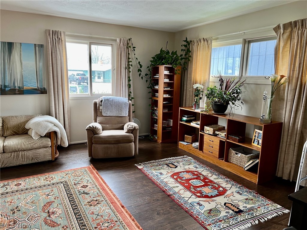 Blue Grass Manor Sub - Residential