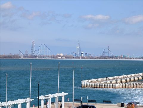 Tiny photo for 401 W SHORELINE Drive #338, Sandusky, OH 44870 (MLS # 5190358)