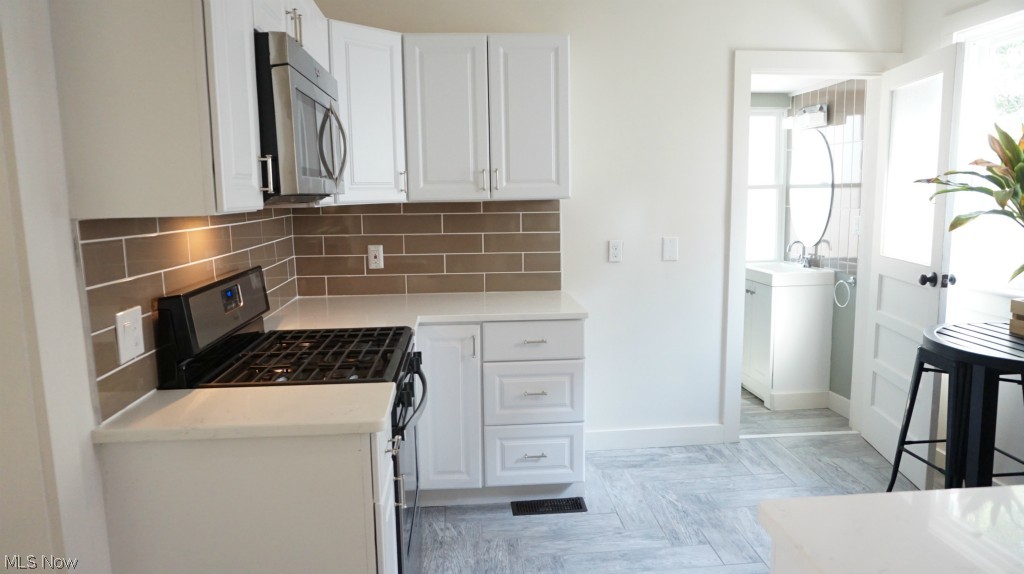 John Nahuis - Residential