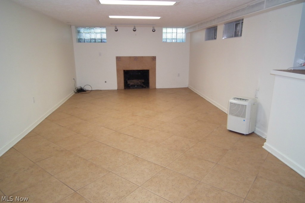 Fernway - Residential Lease