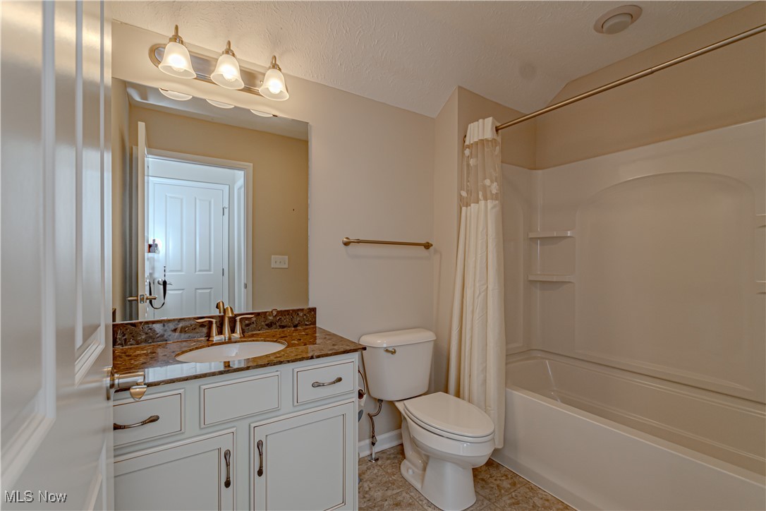 Crossings A West Vly Condos Ph - Residential