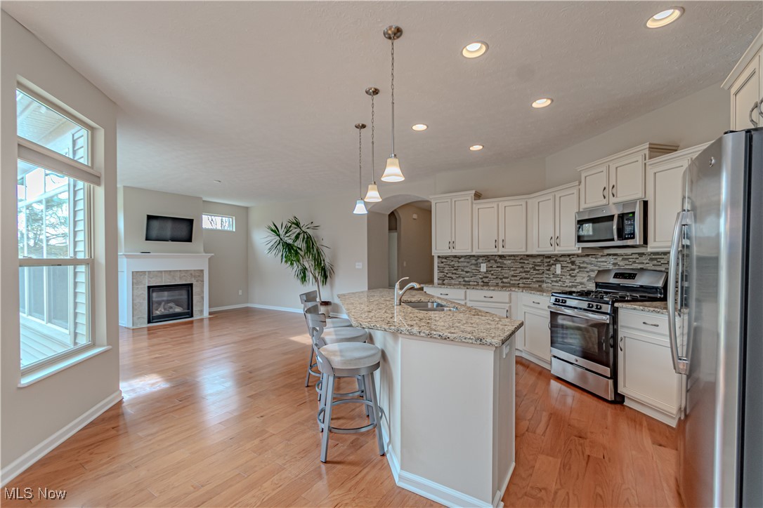 Crossings A West Vly Condos Ph - Residential