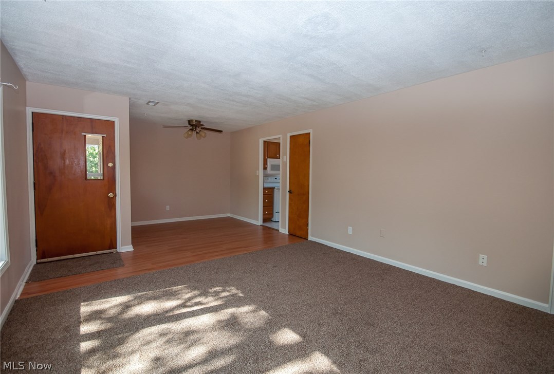 Ridgeview Park - Residential Lease