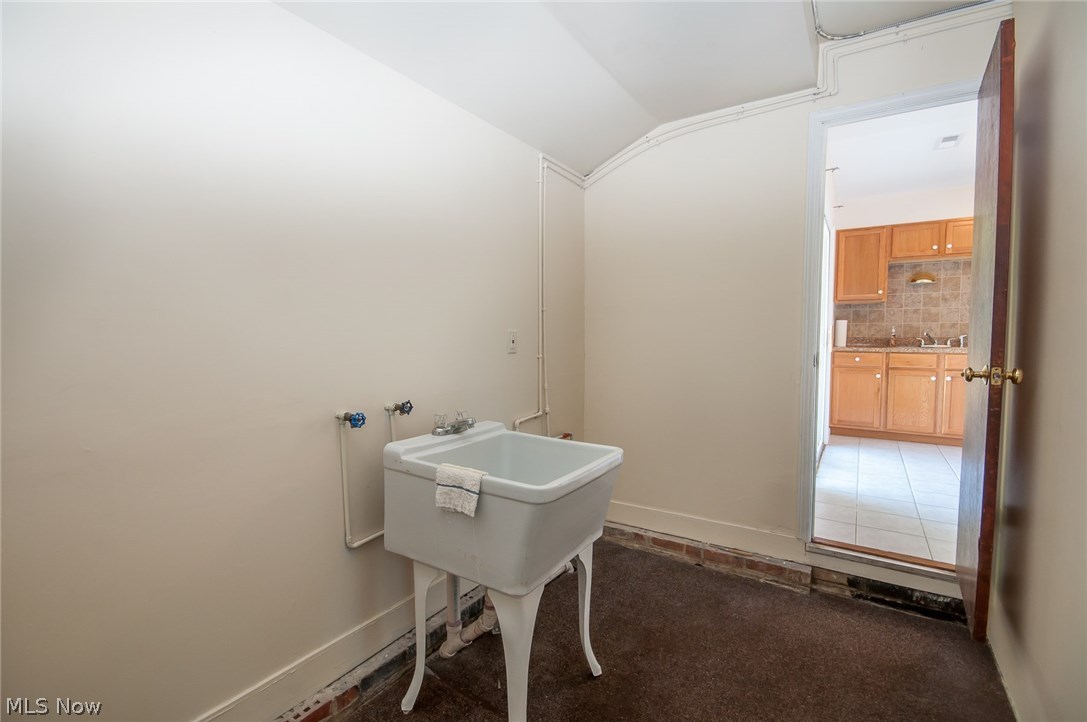 Ridgeview Park - Residential Lease