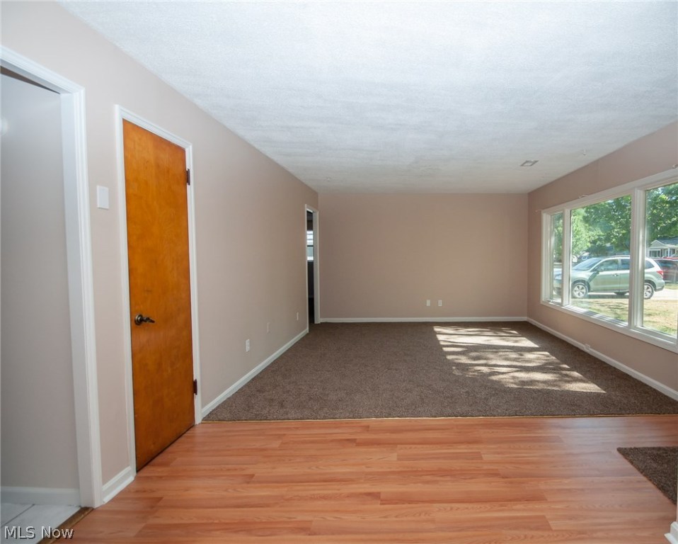 Ridgeview Park - Residential Lease