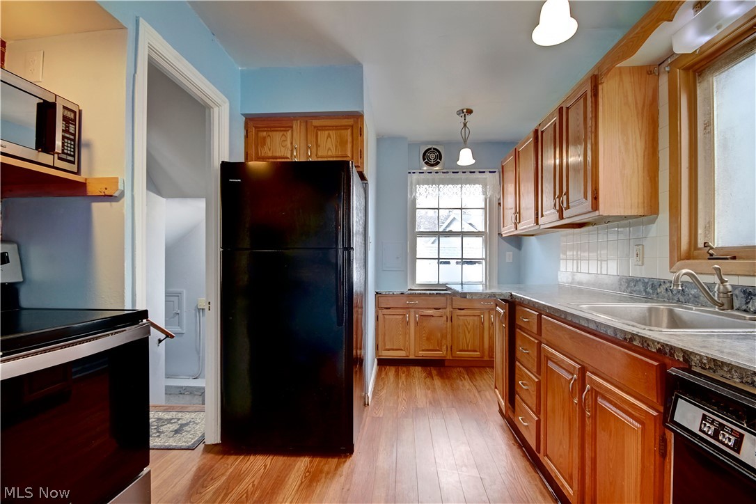 Grand Court - Residential