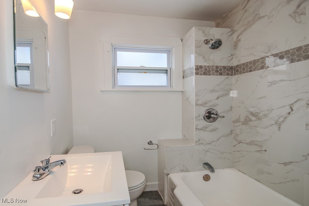 W G Naumann 02 - Residential