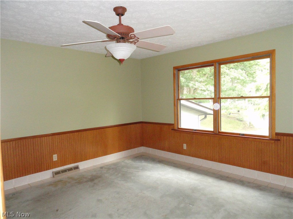 Twin Lakes - Residential