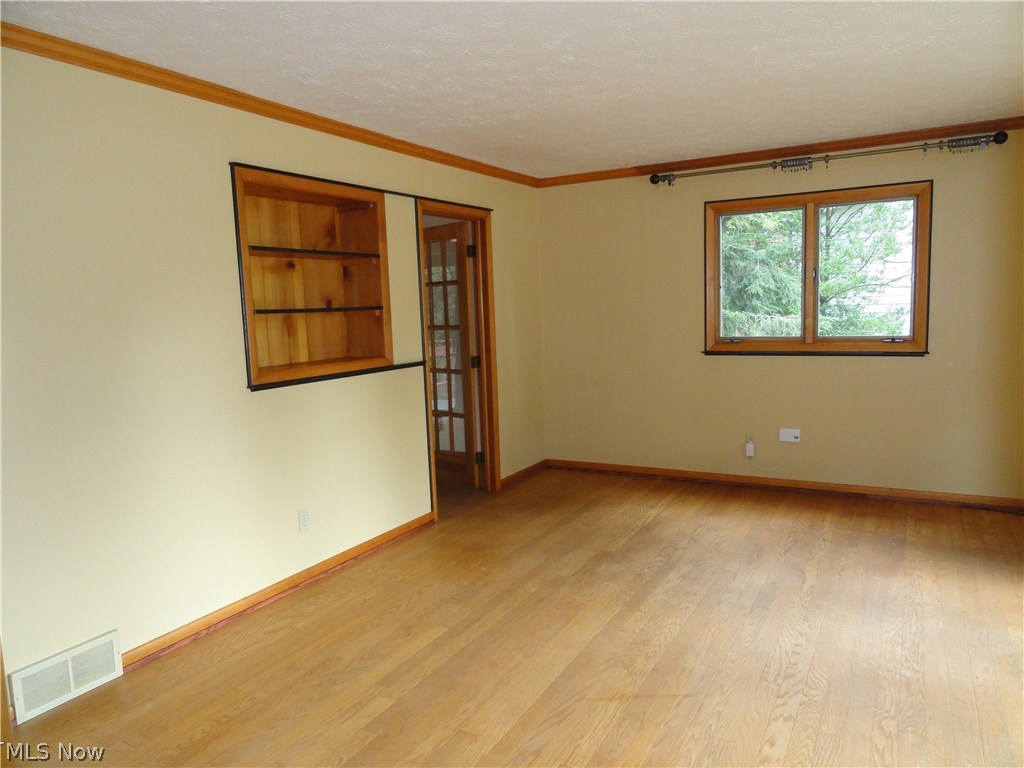 Twin Lakes - Residential